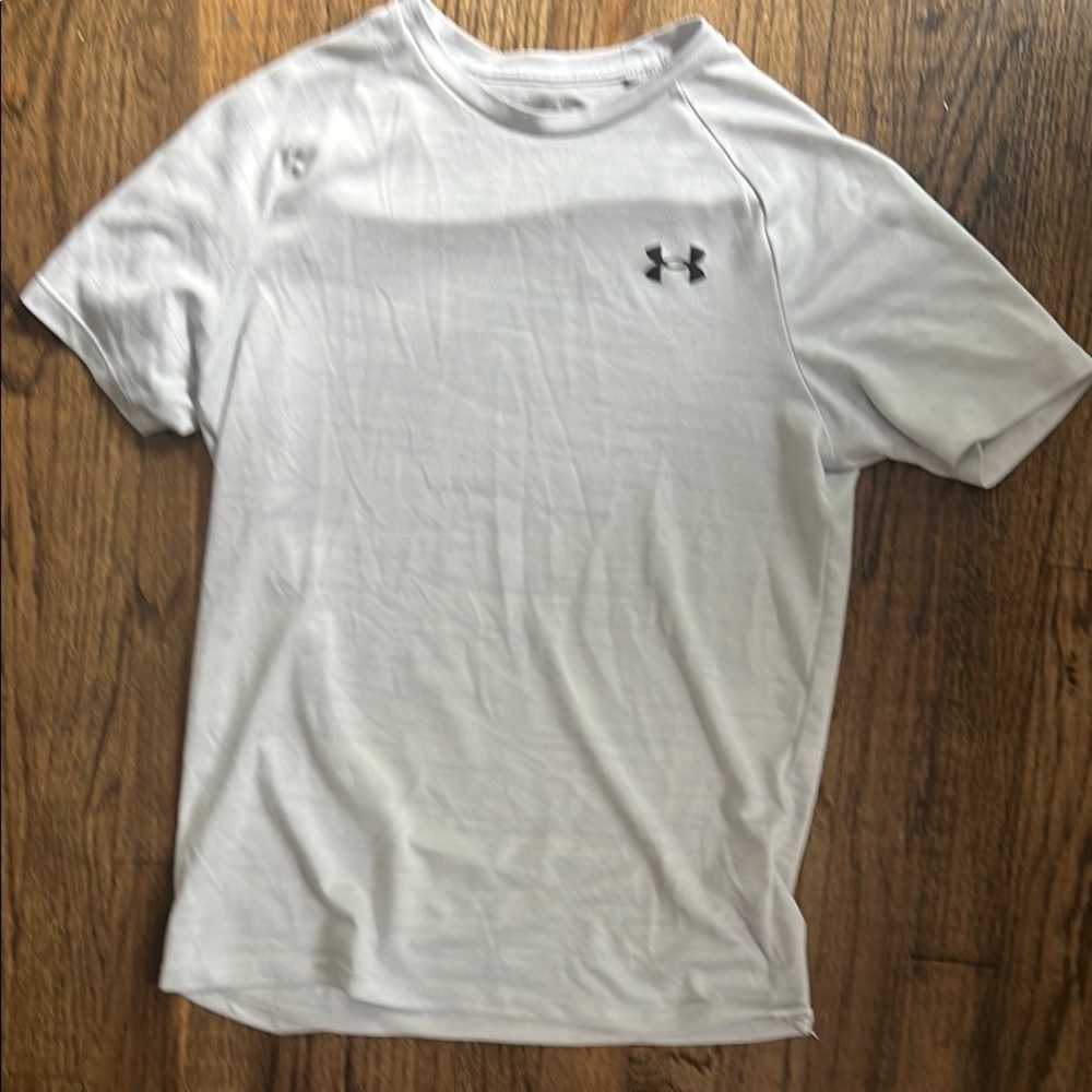 Under Armour White Short Sleeve Tee Athletic Performance